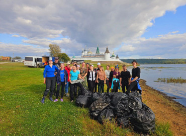 Путешествовать и помогать природе: нижегородцев приглашают на сплавы и дайвинг-субботники, чтобы очистить лесные стоянки и дно озер от мусора